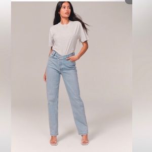 ABERCROMBIE & FITCH  Curve Love The Dad High Rise Jeans 31/12 Cross Waist